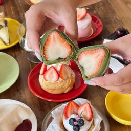 size M ไดฟูกุสตรอว์เบอร์รี่