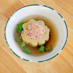 ต้มจืดมะระยัดไส้หมูสับ