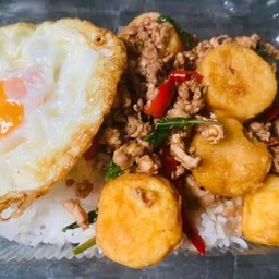 กะเพราเต้าหุ้หมูสับ ผัดน้ำ(ฟรีไข่ดาว