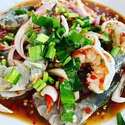 ยำกุ้งทูโทน
