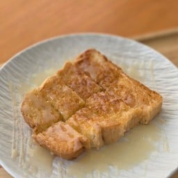 ปังปิ้งเนยนมน้ำตาล