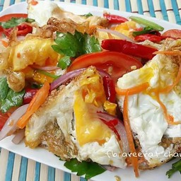 ยำไข่ดาว