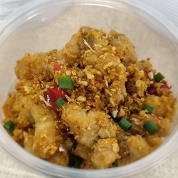 สามชั้นชุปแป้งทอดคั่วพริกเกลือ ข้าวสวย