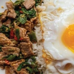 ปูเตี๋ยวเตี๋ยวผ่านศึก