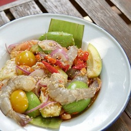 ตำมะม่วงปลาร้ากุ้งสด