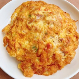 ข้าวไข่เจียวแหนม