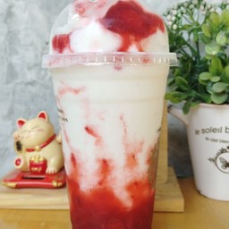 สตอเบอรี่นมสด 22 Oz (ไม่ปั่นนมค่ะ)