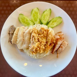 สามสหาย