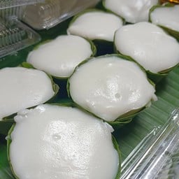 พระประแดง ขนมไทย สาขาตึกสินสาทร ตึกสินสาทร