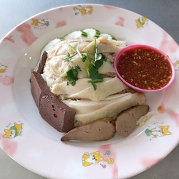 ข้าวมันไก่ ขาหมู วันทอง