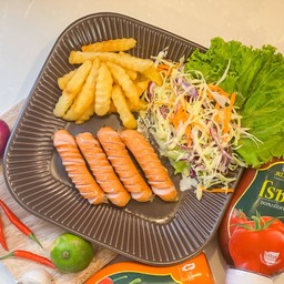 สเต็กไส้กรอกไก่หนังกรอบ