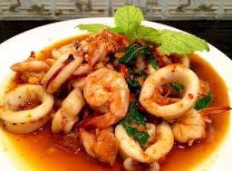 (กับข้าว)กระเพราทะเล