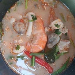 ต้มยำรวมนำข้น
