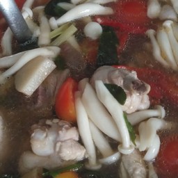 ต้มยำไก่