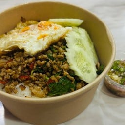 ซีซี อาหารตามสั่ง ลาดกระบัง