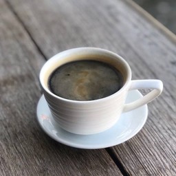 อเมริกาโน่ร้อน (H Americano)