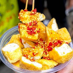 เต้าหู้ทอดน้ำจิ้มภั่ว