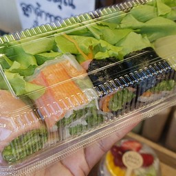 สลัดโรลรวมสาหร่าย+แผ่นแป้ง