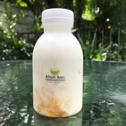 โยเกิร์ตพร้อมดื่ม รสพีช 220 ml.