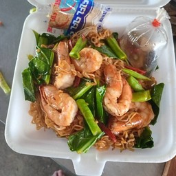 ผัดมาม่าขี้เมา