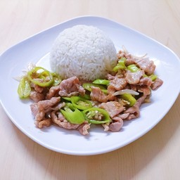 ผัดพริกหยวก