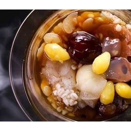 เต้าทึงในน้ำลำไยเย็น