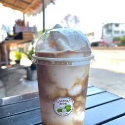 น้ำมะพร้าวปั่นนมสด(กาแฟ)