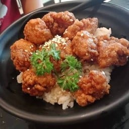 Yuki Yuki Izakaya(ตลาดลานดิน)