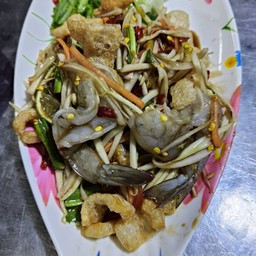 ส้มตำกุ้งสด