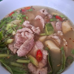 อุ๊เพี้ยเนื้อน่องลาย