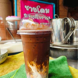 กาแฟโบราณบ้านแม่&ลูกชิ้นปิ้งโสเจ้ง