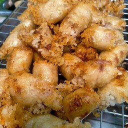 ไส้กรอกไก่วุ้นเส้นเปรี้ยวอร่อยมีผักกับพริก
