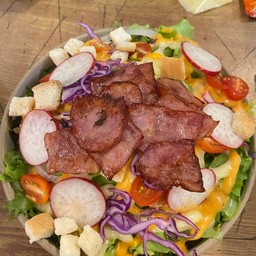 สลัดเบคอน (สลัด)