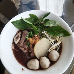 คาร์แคร์ ก๋วยเตี๋ยวแชมป์