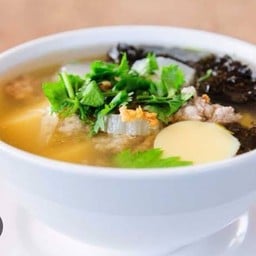 แกงจืดเต้าหู้สาหร่าย