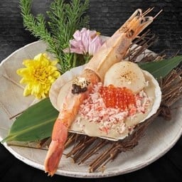 ครีมมันปูท้อปกุ้งโบตันหแยเชลล์ใหญ่ไข่แซลมอน