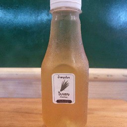 น้ำใบเตย