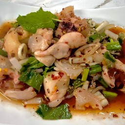 ลาบปลาหมึก