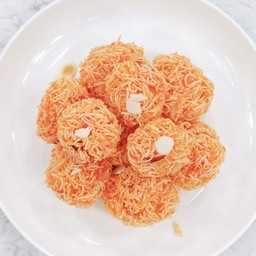 หมี่กรอบ