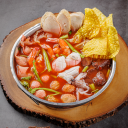 เย็นตาโฟหม้อไฟ (ํYenta Fo Hot pot)