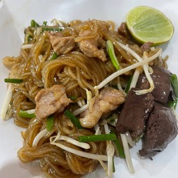 ผัดหมี่โคราช