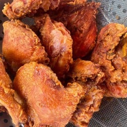 ไก่ทอดหาดใหญ่ หน้าเซเว่น ตรงข้ามประปาบางละมุง