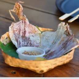 หมึกแห้งย่าง