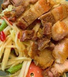 ตำหมูกรอบ