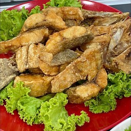 ปลากระพงทอดน้ำปลา