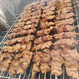 ป้าแพะหมูปิ้งโบราณ ป้าแพะหมูปิ้ง สาขา1