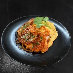 Creamy Omelet Rice With Gochujang Pork Slices