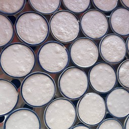 ขนมถ้วย สูตรน้ำตาลมะพร้าว ชุดละ4คู่