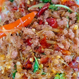 ข้าวผัดกะเพราเนื้อสับ+วุ้นเส้น