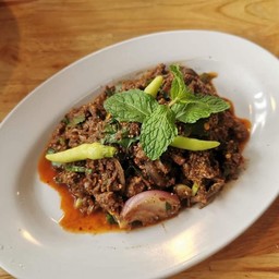 ก้อยหมูคั่วสุก